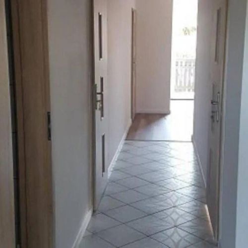 Premium noclegi pracownicze – Warszawa, Polska