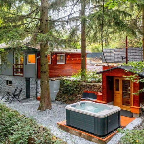 LOMBDELUXE GREY 750 Vendégház Mátraszentimre Fallóskút