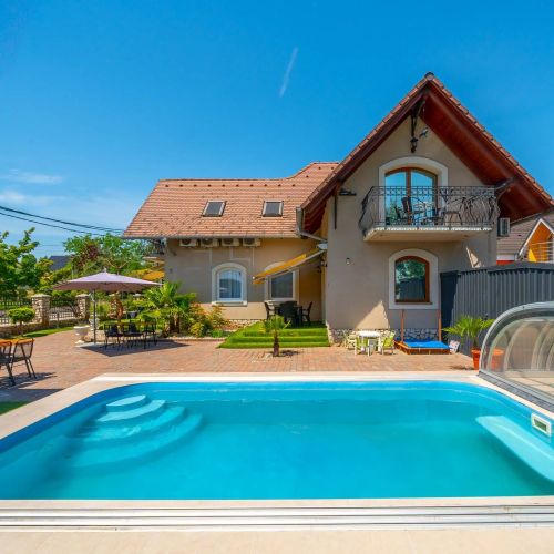 Helka Apartmanház Balatonlelle – Balatonlelle, Ungaria