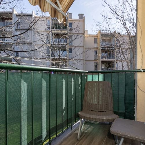 Apartman May Split