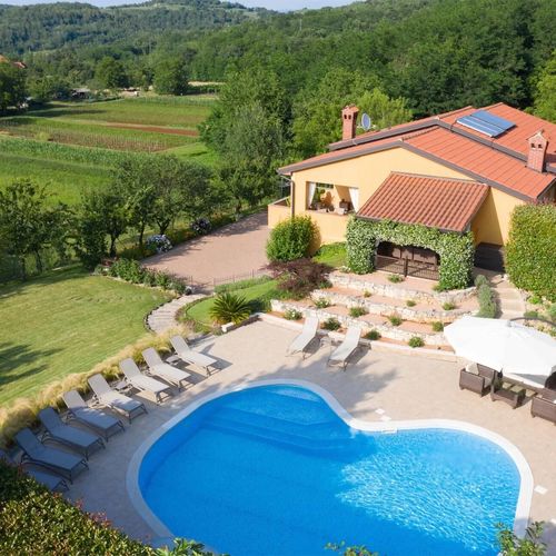 Vendégház Karojba - CIS271