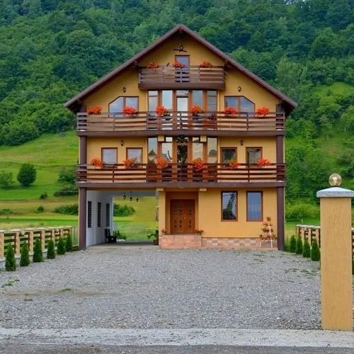 Casa Vadeanu Berbeşti