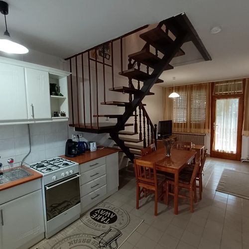 Szeki Apartman Gyula