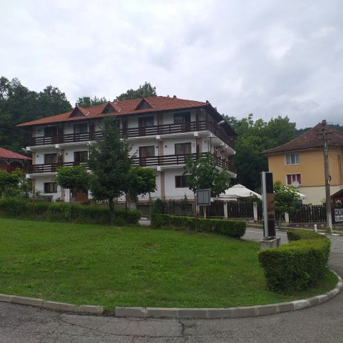 Camere de închiriat Mădălina Băile Govora – Băile Govora, România