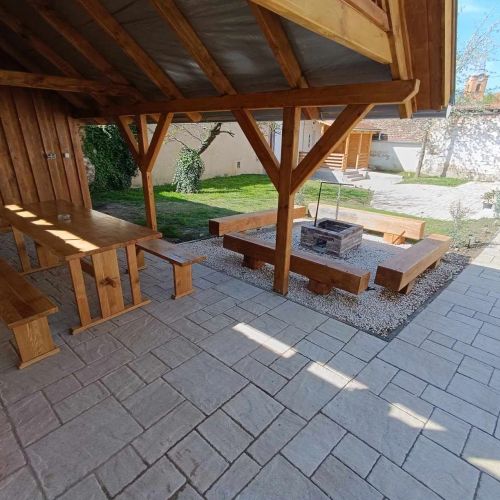 Gesztenye Apartmanház Pécs – Pécs, Ungaria