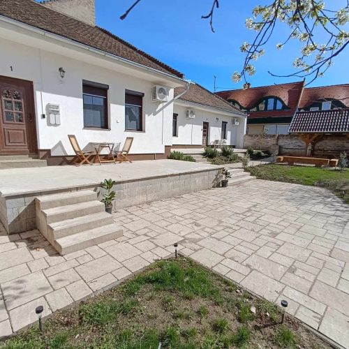 Gesztenye Apartmanház Pécs – Pécs, Ungaria