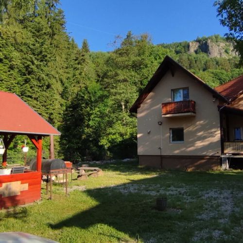 Casa de oaspeți Olt-Part Vendégház Băile Tuşnad – Băile Tușnad, România