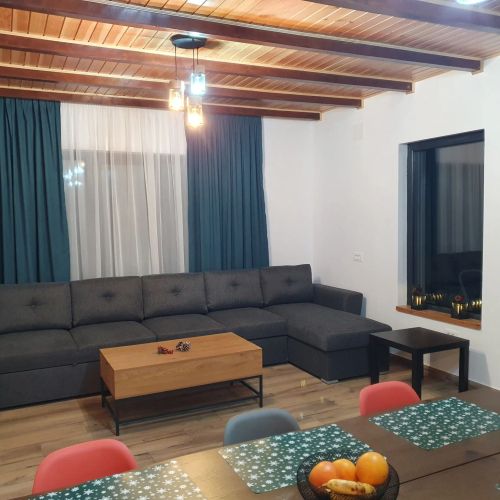Gray River Resort Obârşia Lotrului – Obârşia Lotrului, România