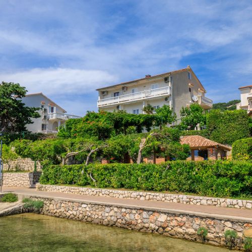 Apartments Biserka Barbat II – Barbat, Chorvatsko
