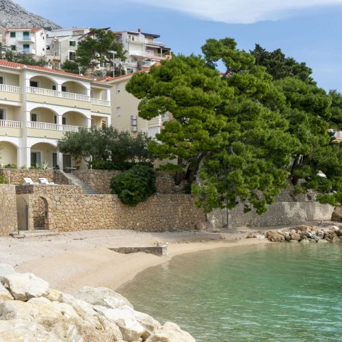 Apartments Beach Dream Mimice