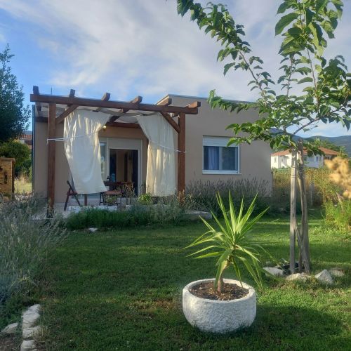 House Garden House Kastel Stafilic