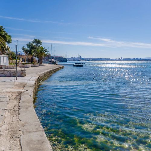 Apartments Helios Kastel Gomilica – Kaštel Gomilica, Croația