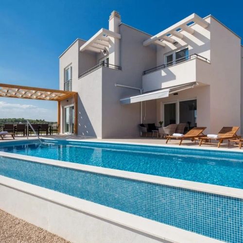 Villa Lomari Brodarica