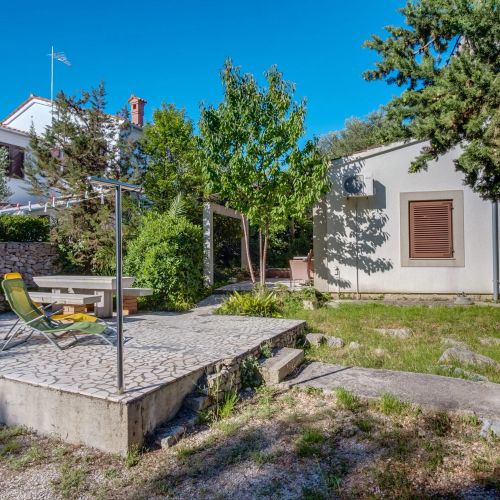 Apartment Mira Mali Losinj