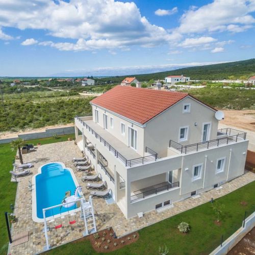 Villa Providenca Heated Pool Debeljak