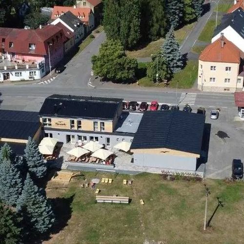 Restaurace a penzion Racek Tuchlovice