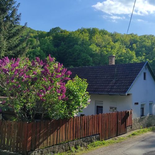 Mókusles Vendégház Háromhuta