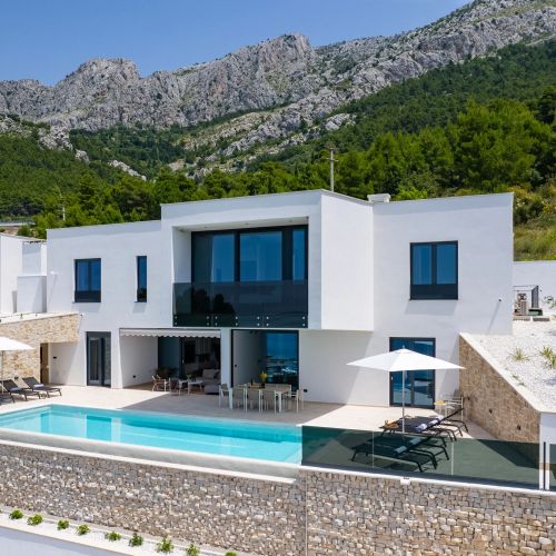 Villa Prestige Omis – Omiš, Croația