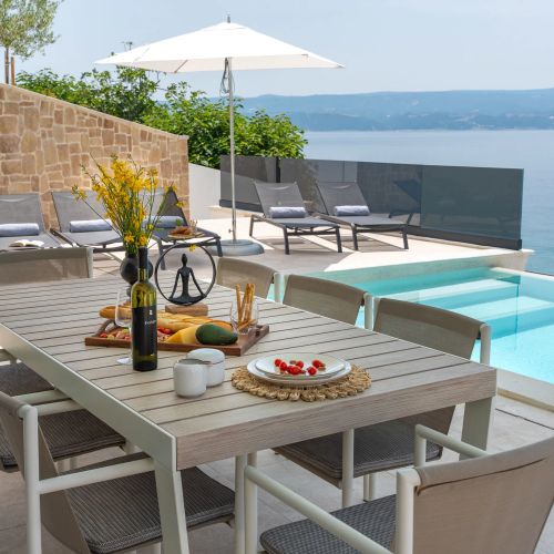 Villa Prestige Omis – Omiš, Croația