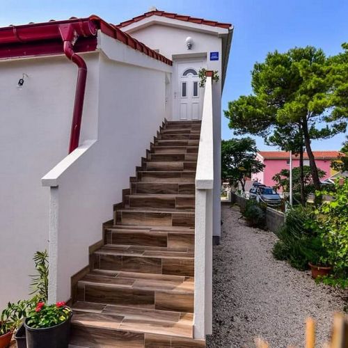 Apartment Dili Vir II – Vir, Croația