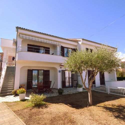 Apartments Marica Č. Vantacici