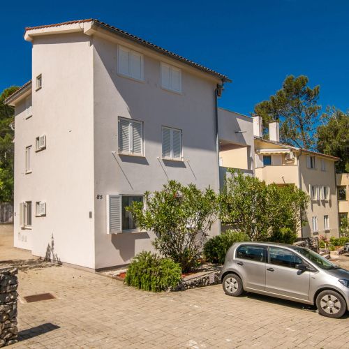 Apartment Lana Soline