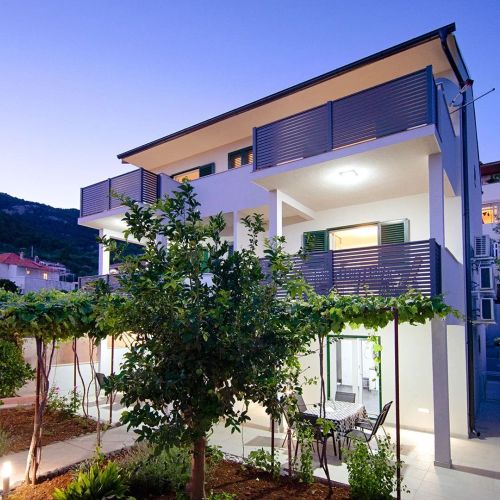 Apartments And Rooms By The Sea Komiža Vis - 9722