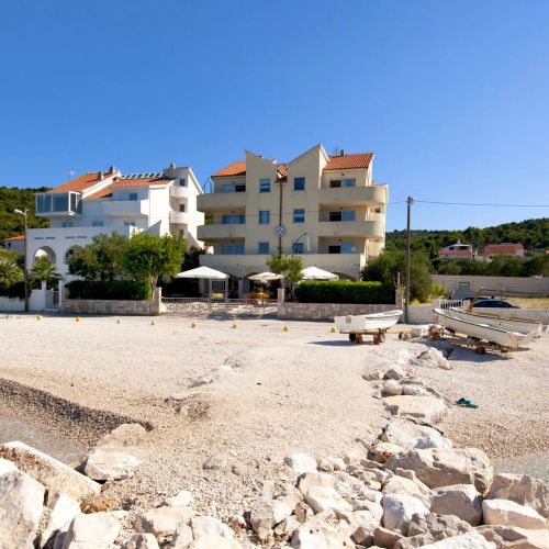 Apartmanok A Tenger Mellett Slatine, Ciovo - 10435 Slatine