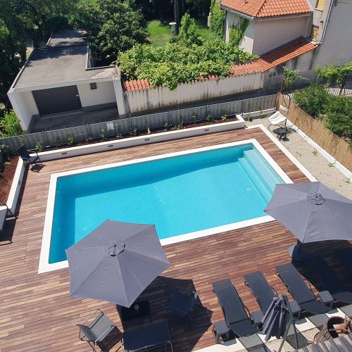 Apartmanok Családok Részére Medencével Kastel Luksic, Kastela - 20582 Kaštel Lukšić