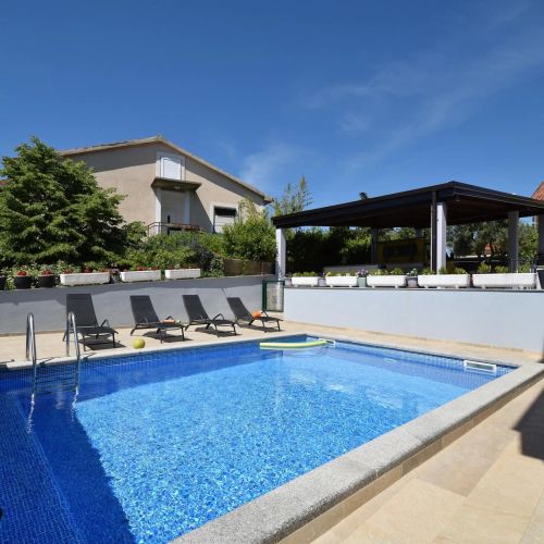 Family-friendly Apartments With Swimming Pool Omišalj, Krk - 20617 Omišalj