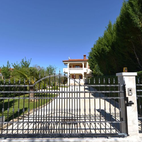 Apartments With Parking Space Valbandon, Fažana - 20648 Valbandon