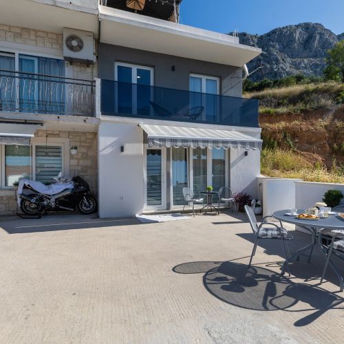 Apartments With Parking Space Omiš - 20689