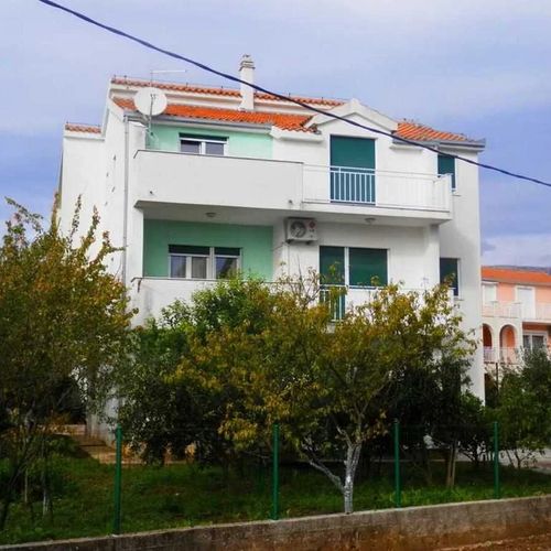 Apartmanok Parkolóhellyel Kastel Stafilic, Kastela - 20694 Kaštel Štafilić