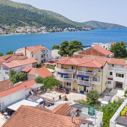 Apartmanok A Tenger Mellett Grebastica Sibenik - 20736 Grebaštica