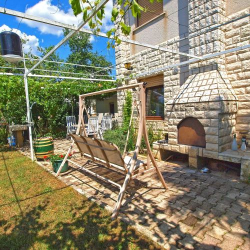Apartments With Parking Space Valbandon, Fažana - 20770 Valbandon