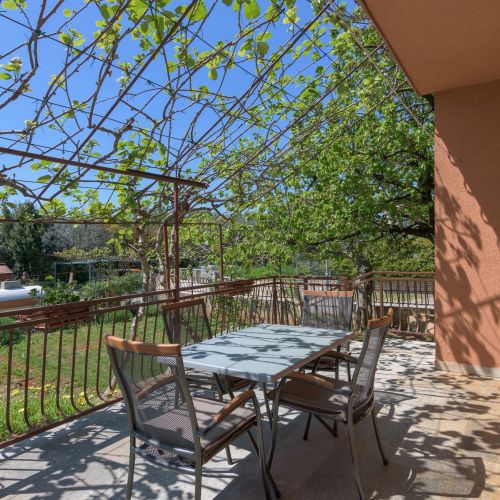 Apartments With Parking Space Fažana - 20822