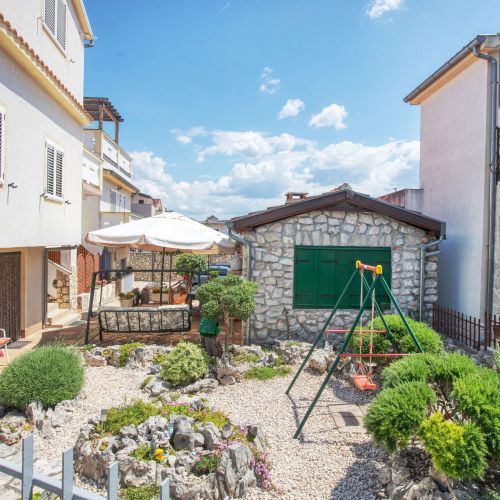 Apartmanok Parkolóhellyel Pirovac, Sibenik - 21008 Pirovac