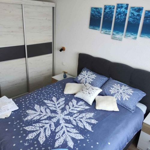 Apartments By The Sea Fažana - 21360