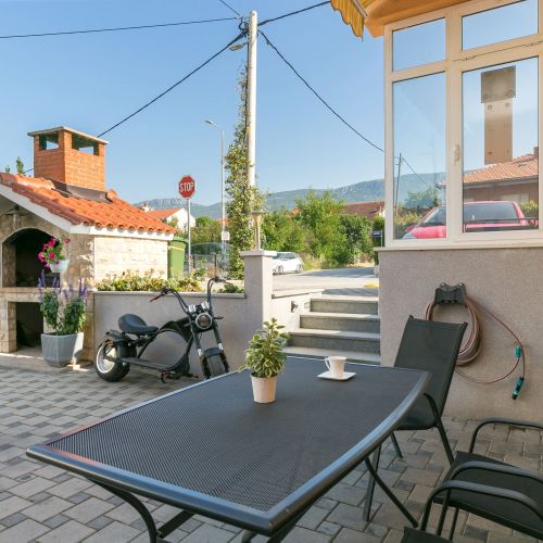 Apartments With Parking Space Kaštel Kambelovac, Kaštela - 21645 Kaštel Kambelovac