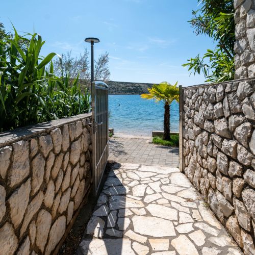 Apartments By The Sea Stara Novalja, Pag - 21662 Stara Novalja