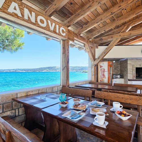 Apartmanok A Tenger Mellett Kastel Stafilic, Kastela - 21981 Kaštel Štafilić