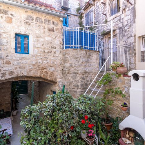 Apartments By The Sea Stari Grad, Hvar - 22052 Stari Grad