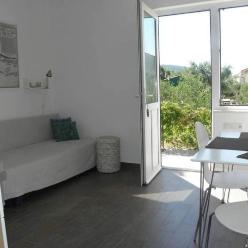 Apartments With Parking Space Barbat, Rab - 22361 Barbat