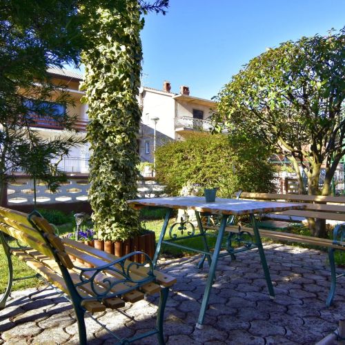 Apartments With Parking Space Umag - 22482