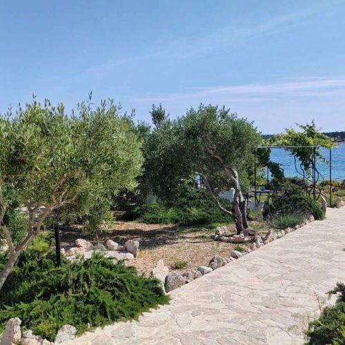 Apartments By The Sea Barbat, Rab - 22561 Barbat