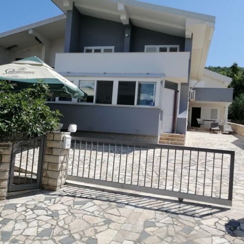 Apartments With Parking Space Vinjerac, Zadar - 22585 Vinjerac