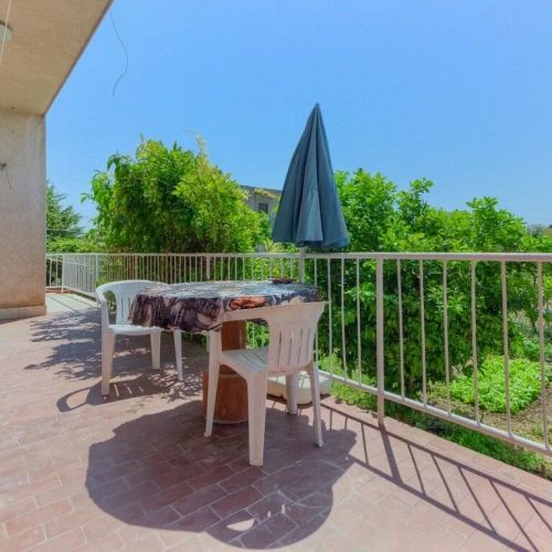 Apartmanok Parkolóhellyel Kastel Stari, Kastela - 22588 Kaštel Stari