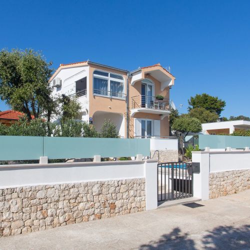 Seaside Family Friendly House With A Swimming Pool Sevid, Trogir - 22724 Sevid – Sevid, Croația