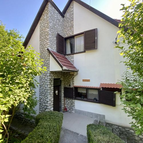 Erdei Vendégház Szarvaskő