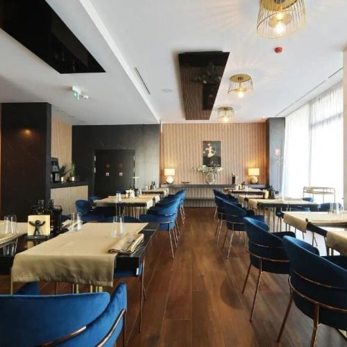 Hotel Artemis Oradea – Oradea, România